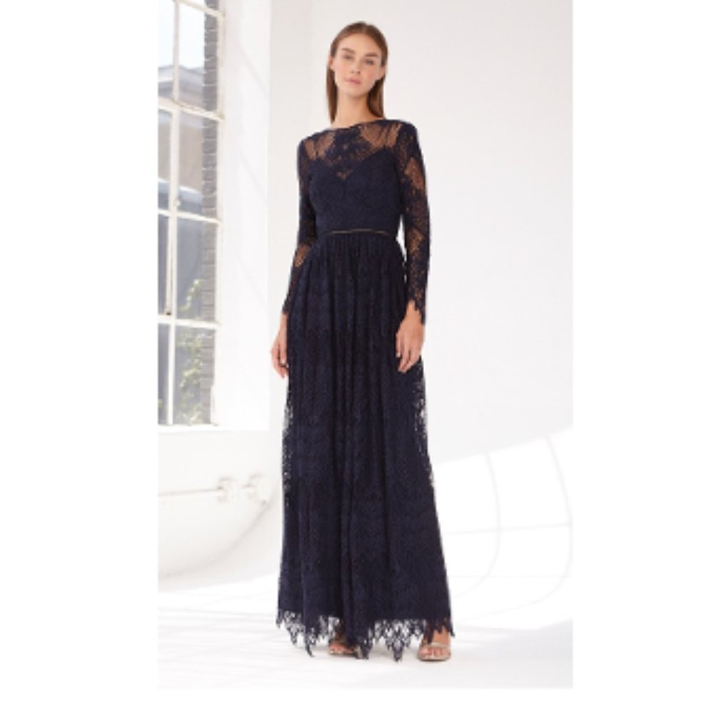 Monique Lhuillier Navy Lace Long-Sleeve Evening Gown